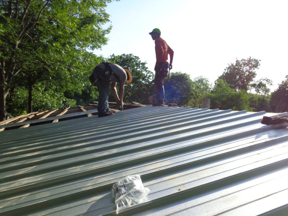Best Roofing Waco - Metal Roofing