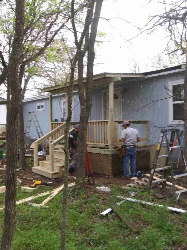 Best Roofing & Remodeling Waco - Deck & Steps Construction 2